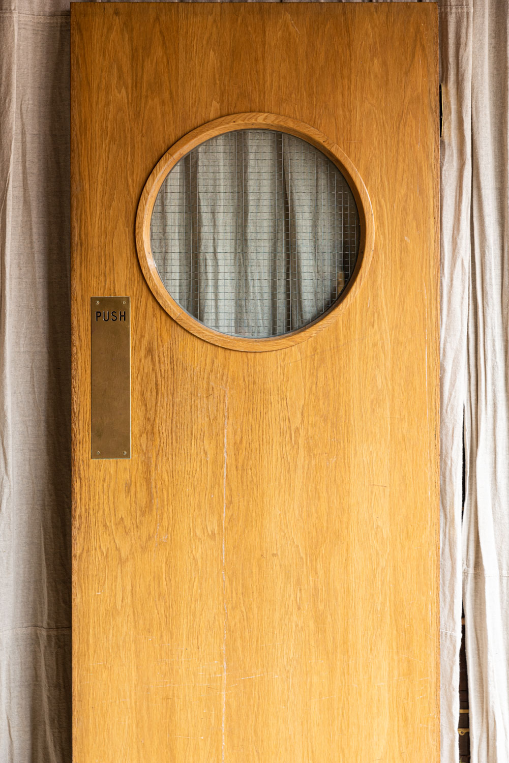 Reclaimed Porthole Door #8678 - Retrouvius